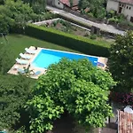 Alojamento de Acomodação e Pequeno-almoço Velo Ariege Pyrenees 3*