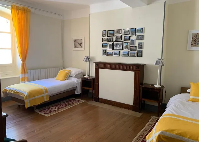 Velo Ariege Pyrenees Bed & Breakfast 3*